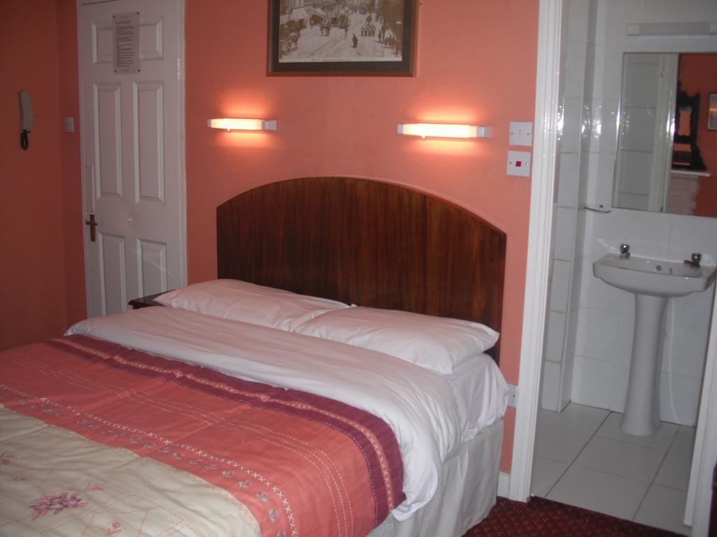 Marian Guest House Dublin Room photo